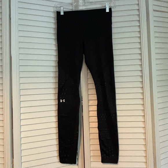Under Armour Black Patterned Athletic Leggings XS - Picture 1 of 6